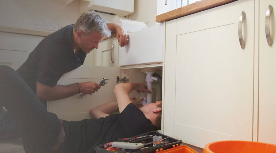 Professional burst pipe repair services in Cresco, IA